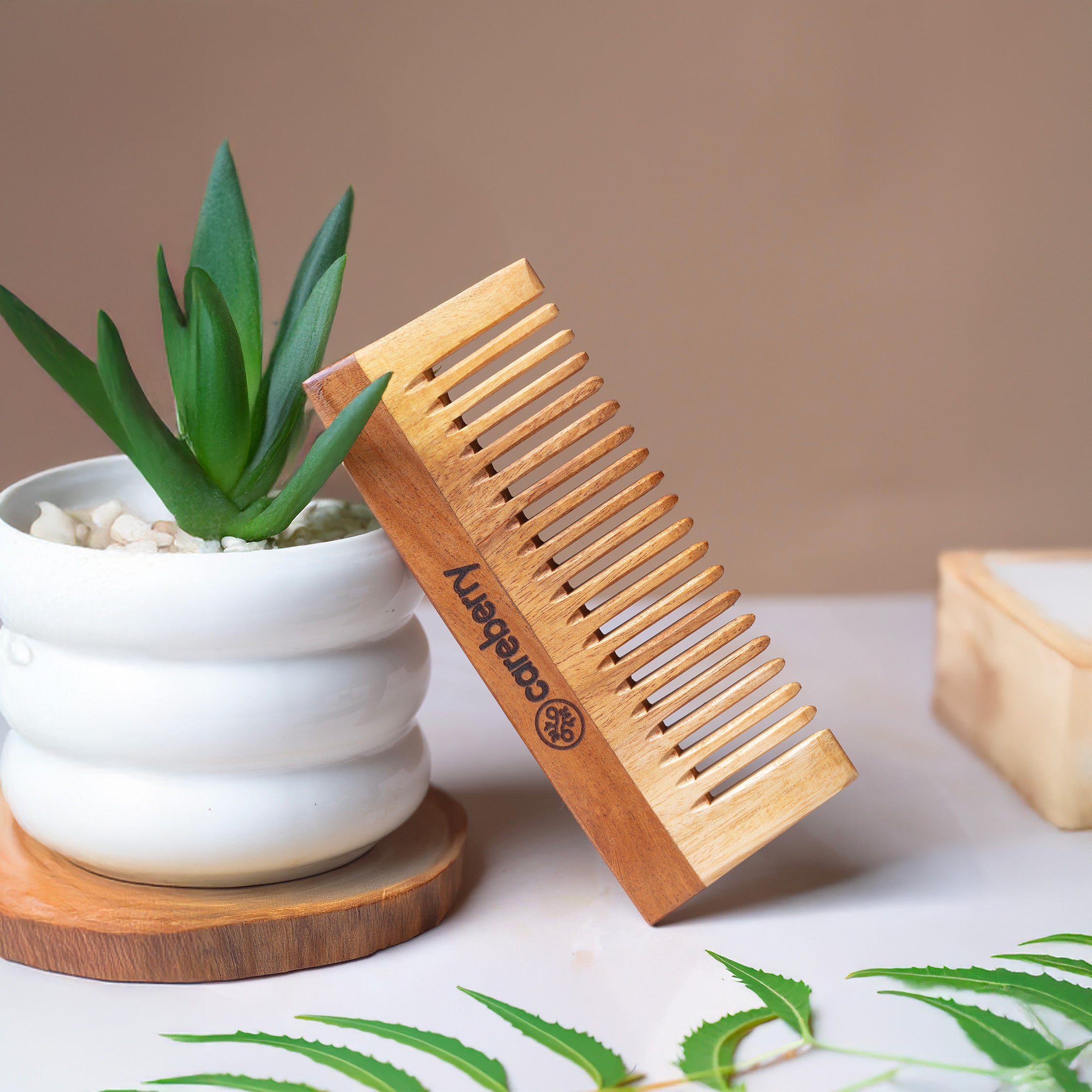 Neem Nirvana Shampoo Comb